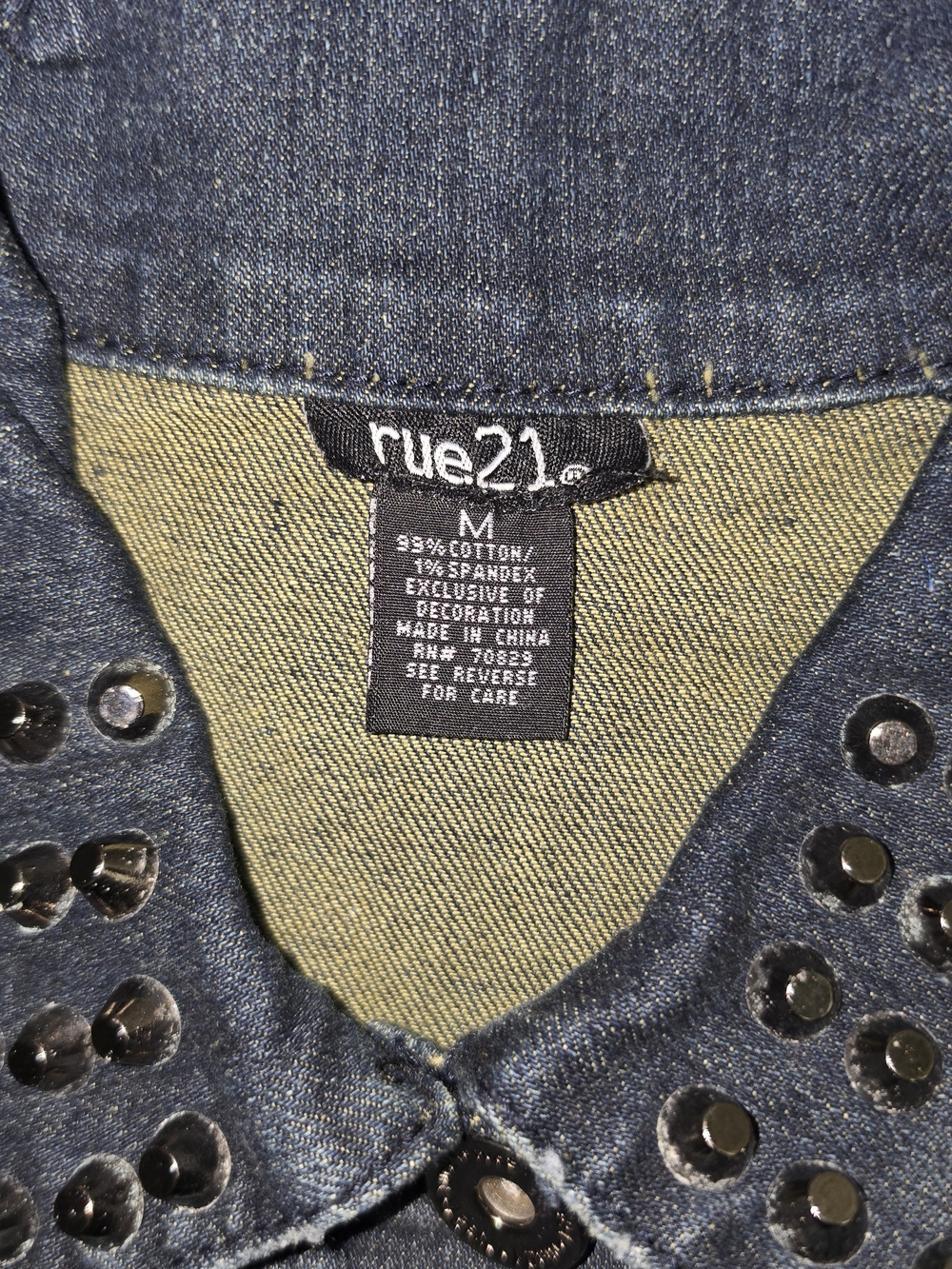 Jeans Subcategory Classification - Picture 3 of 6